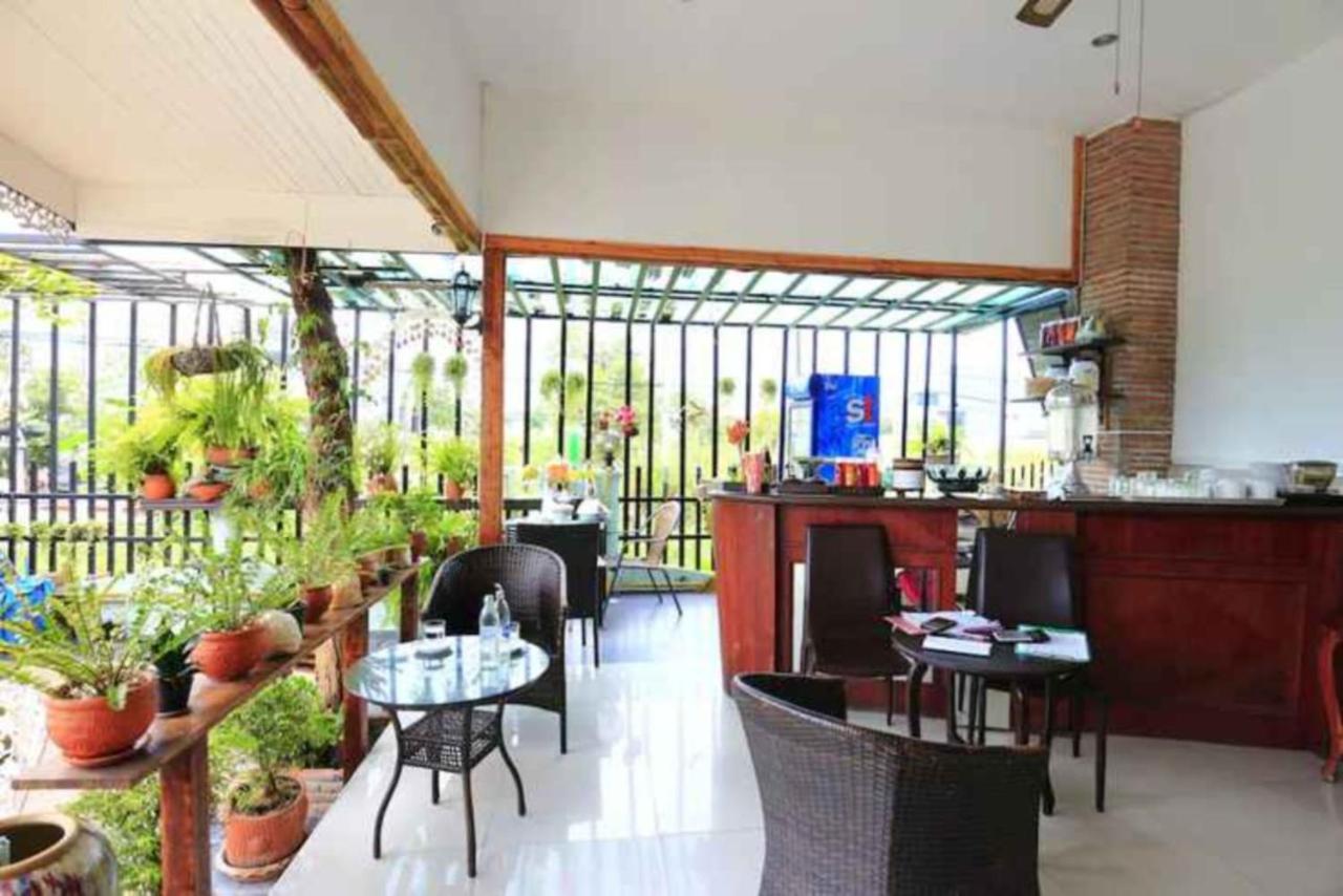 Platinum Place Banguecoque Exterior foto