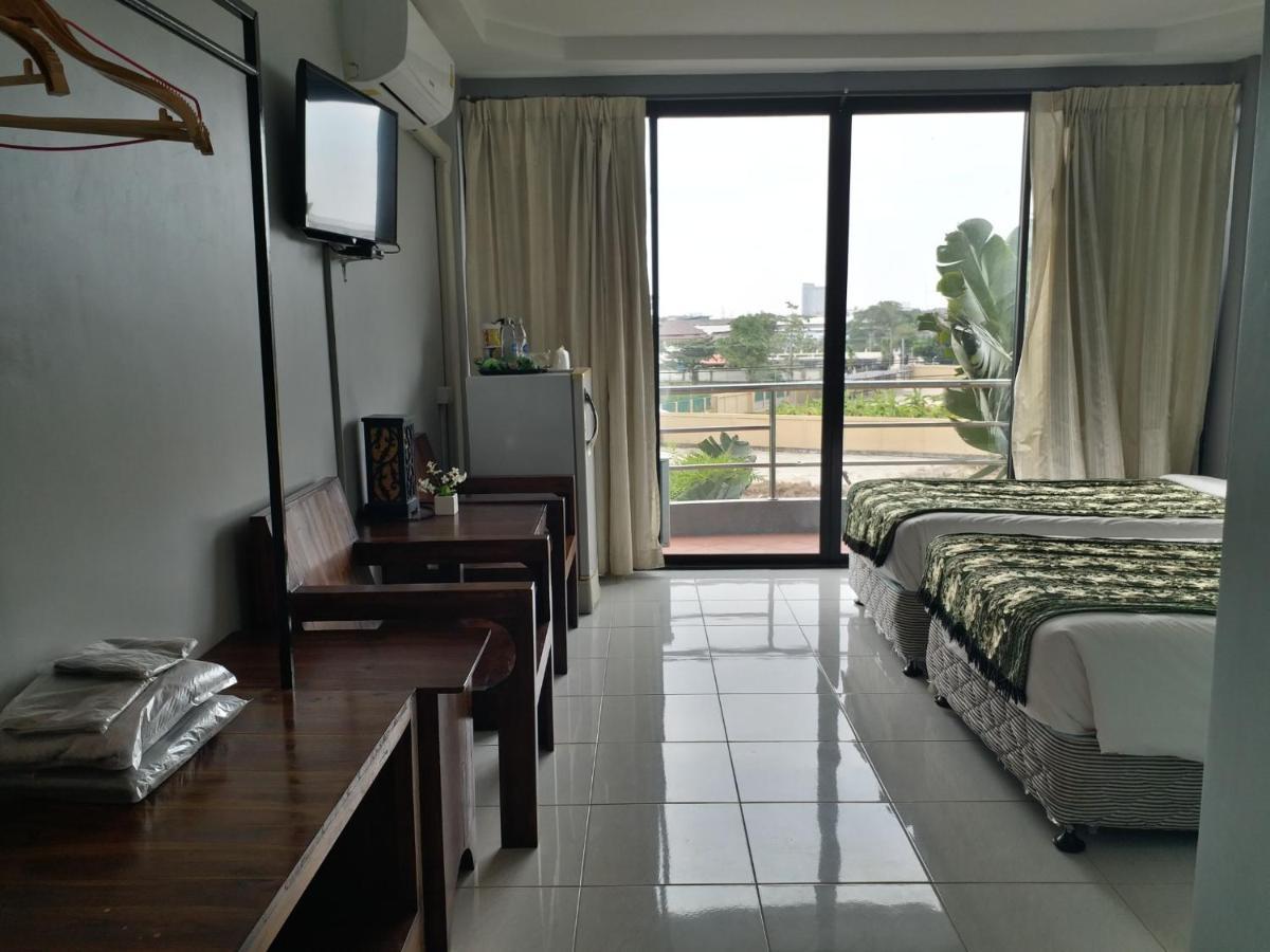 Platinum Place Banguecoque Exterior foto