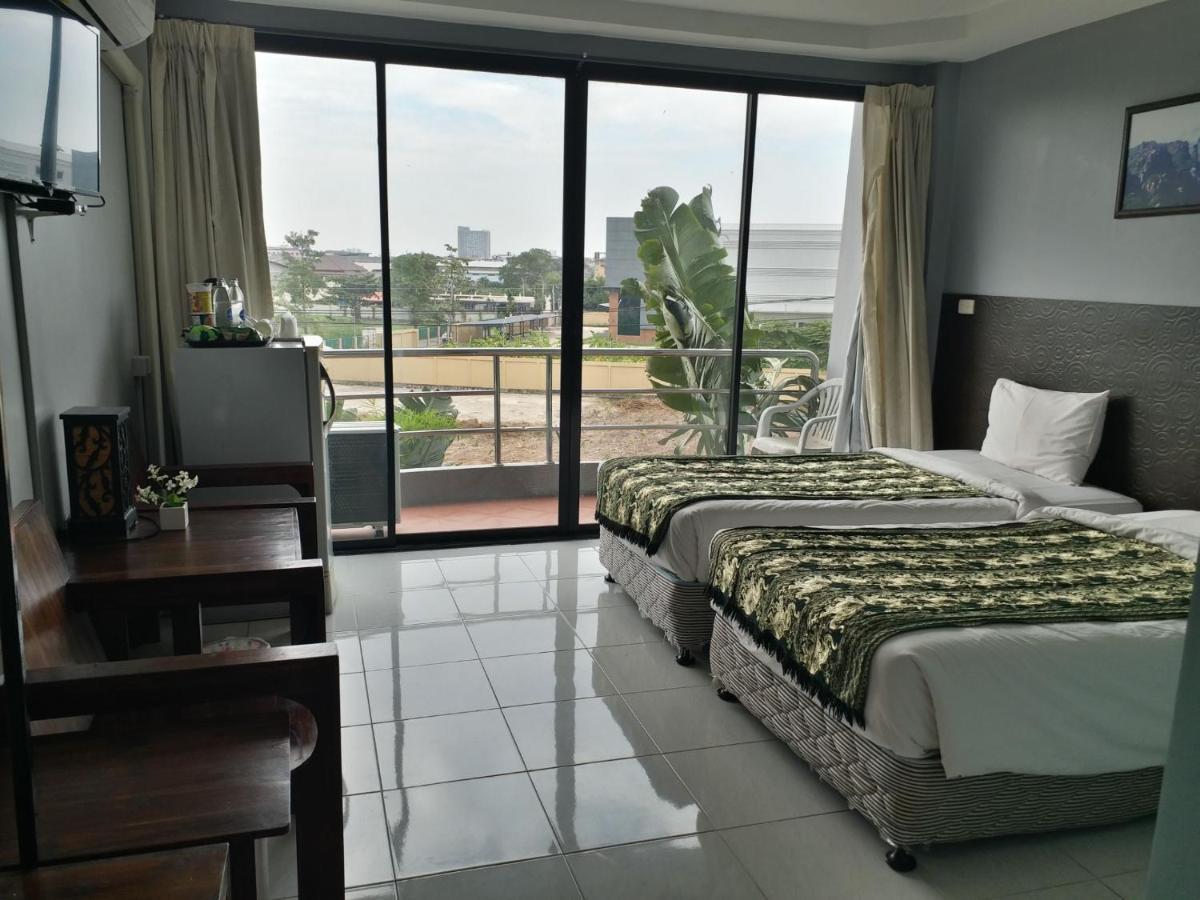 Platinum Place Banguecoque Exterior foto