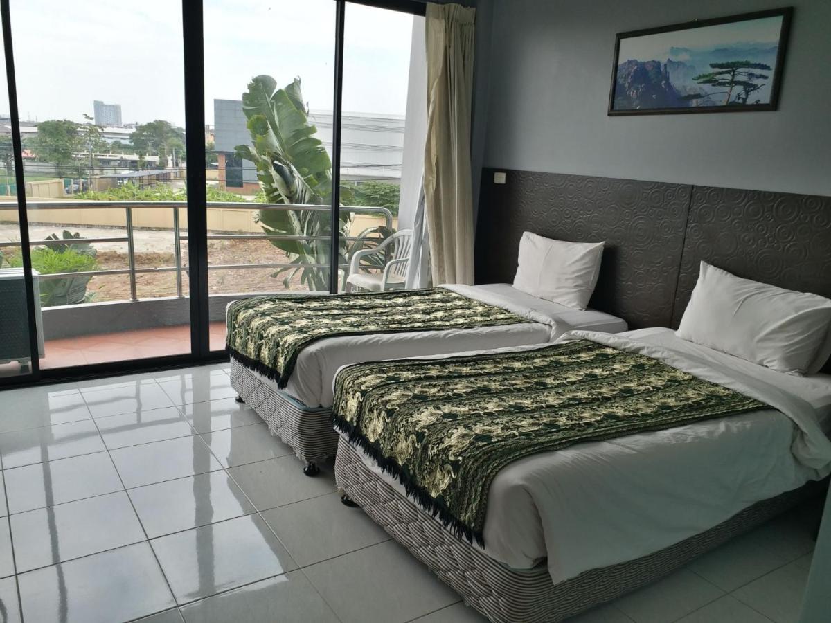 Platinum Place Banguecoque Exterior foto